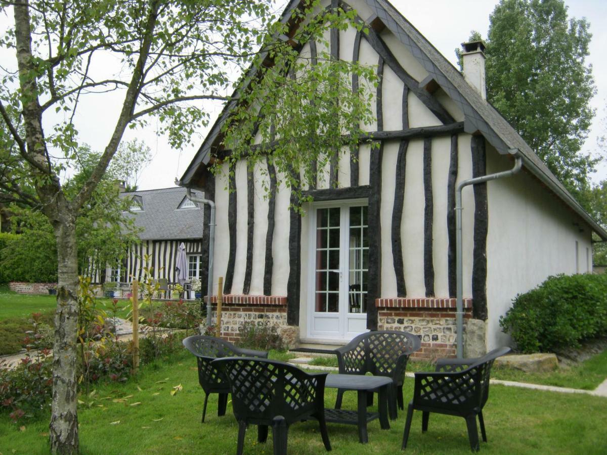 Gite Des Pins Penches Brunville Exterior photo